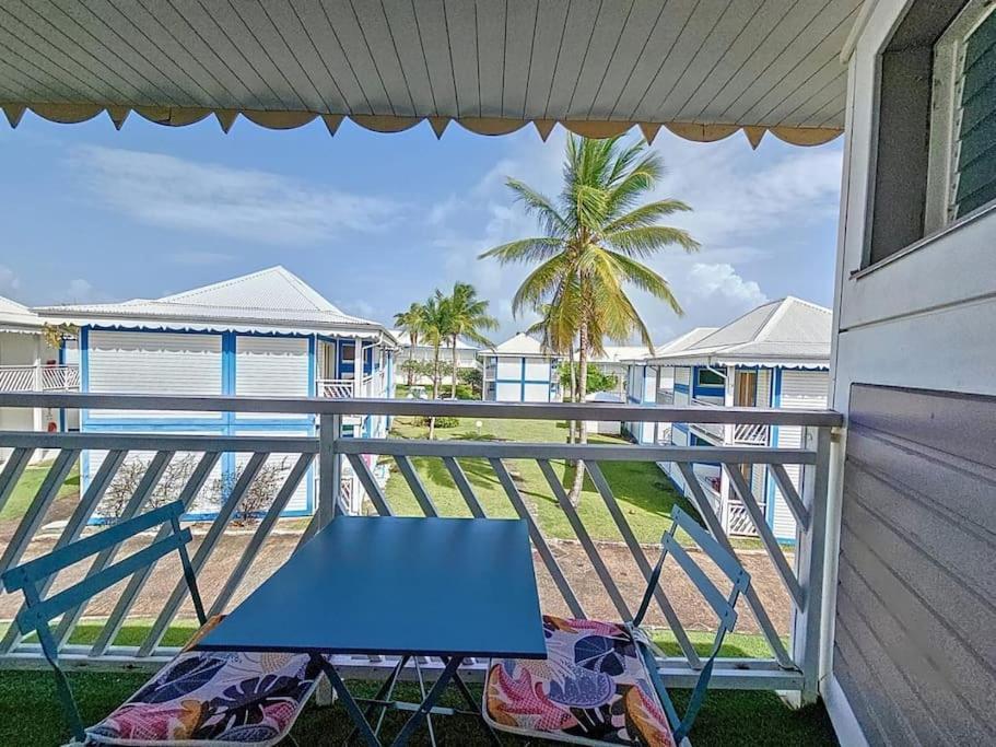 Studio Dans Village Vacances Manganao Saint-Francois  Ngoại thất bức ảnh